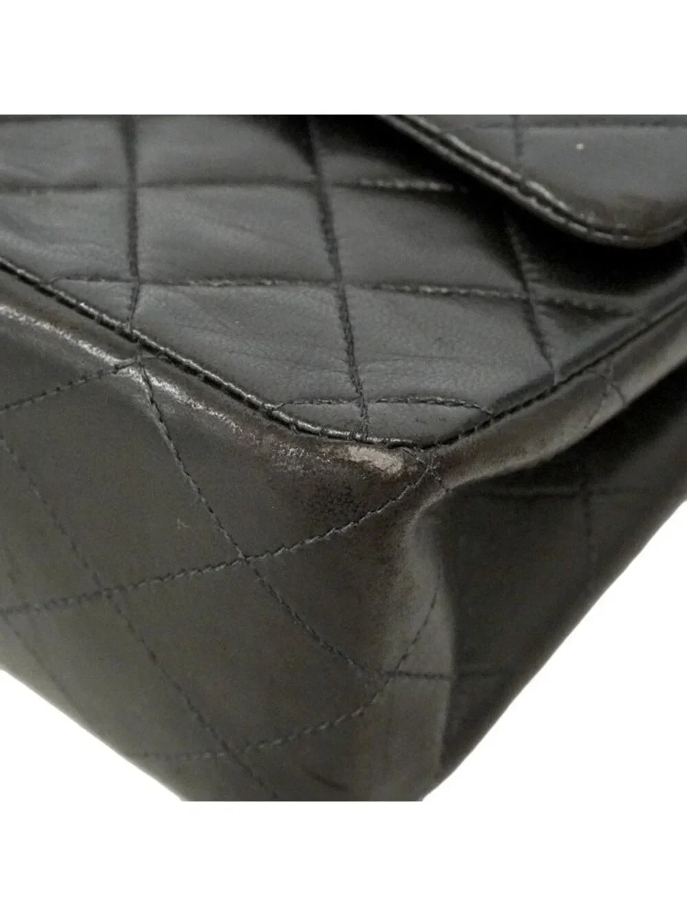 Chanel shoulder bag